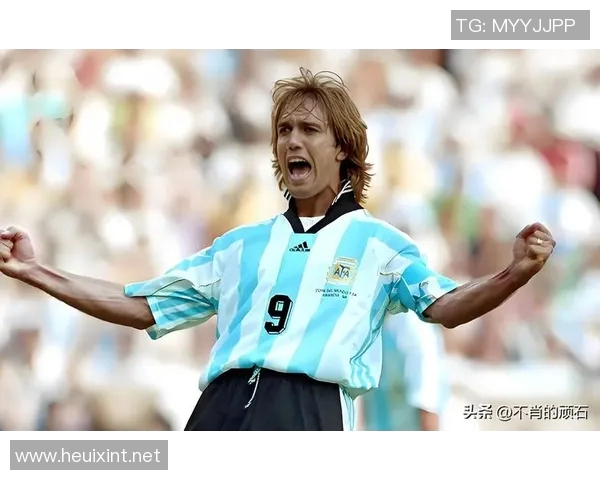 全球足球明星前20名排行榜揭晓他们的传奇故事与辉煌成就一览无遗