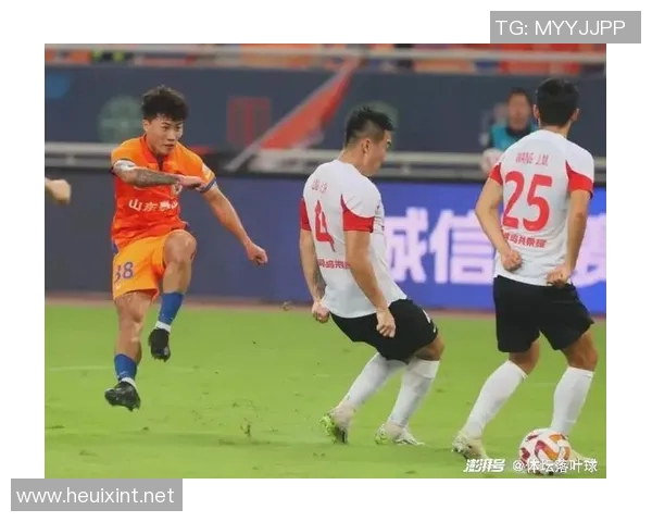 足球明星的儿子们纷纷崭露头角成新一代球场新星