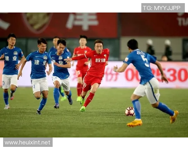 中超激战亚泰主场迎战权健双方争夺季后赛资格的关键之战